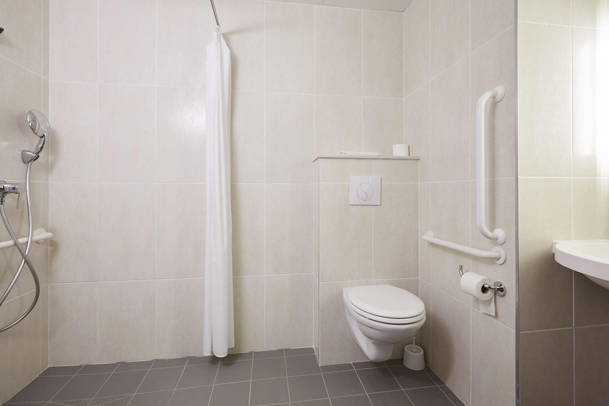 B&B Hotel Bordeaux Lac Sur Брюж Екстериор снимка