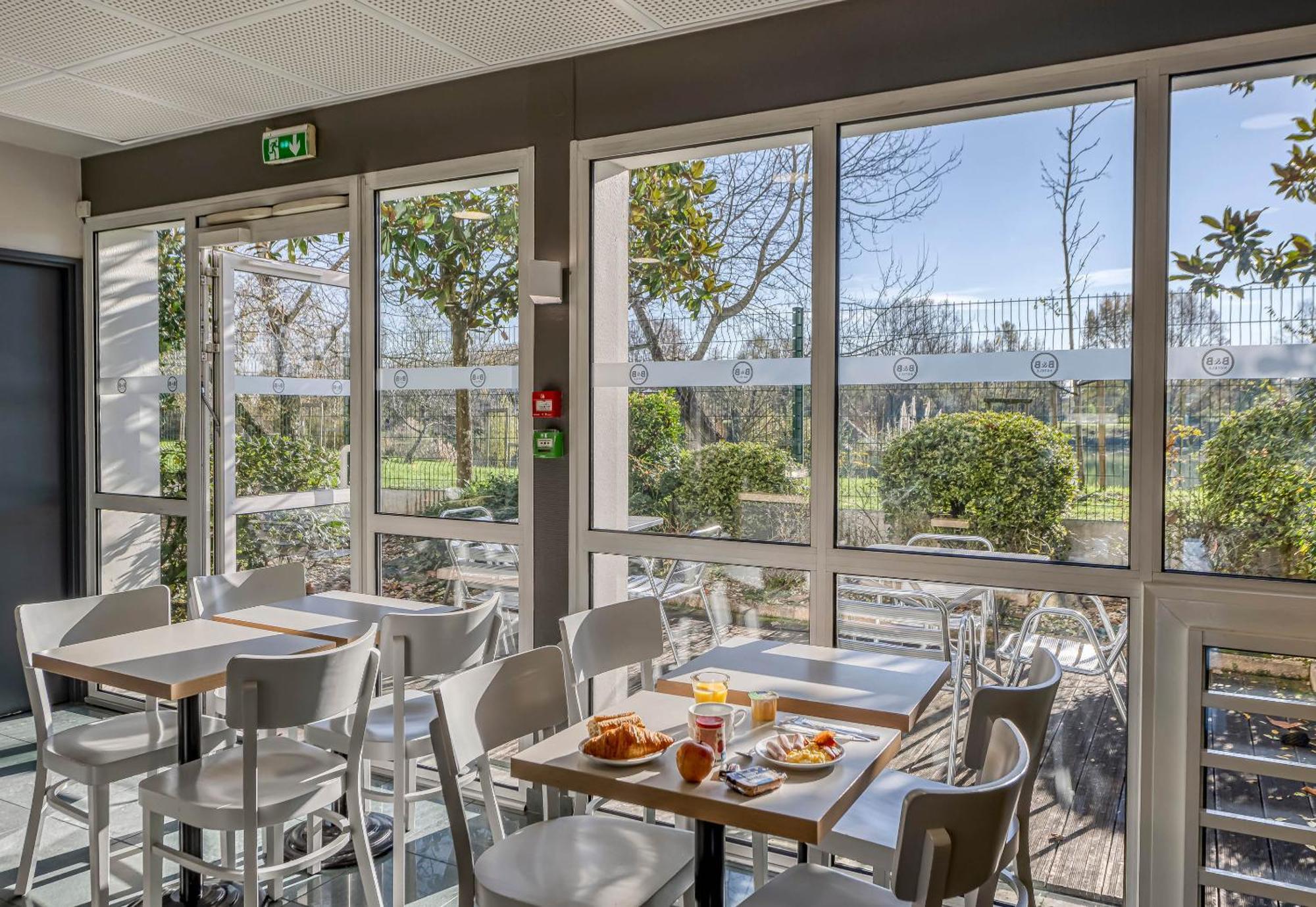 B&B Hotel Bordeaux Lac Sur Брюж Екстериор снимка