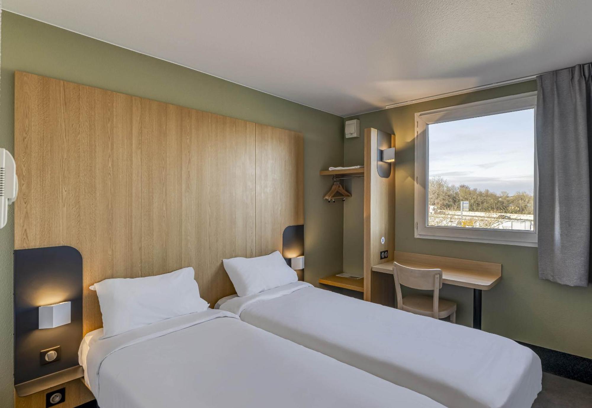 B&B Hotel Bordeaux Lac Sur Брюж Екстериор снимка