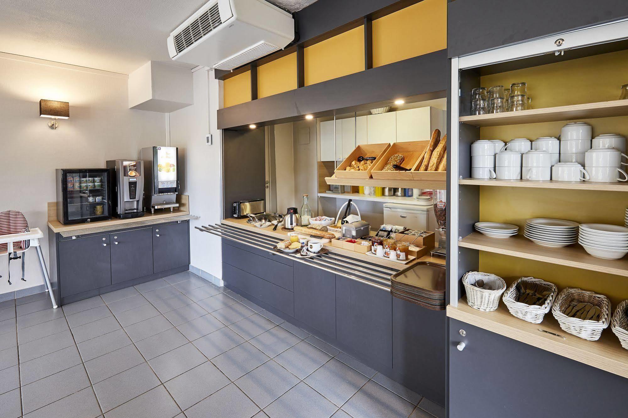 B&B Hotel Bordeaux Lac Sur Брюж Екстериор снимка